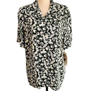 Vintage 90s Liz Claiborne Hat-Print Blouse – Green & Ivory – Button Front – Size